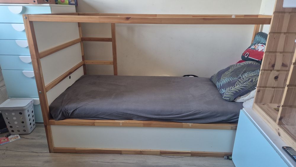 Łóżko piętrowe kura ikea