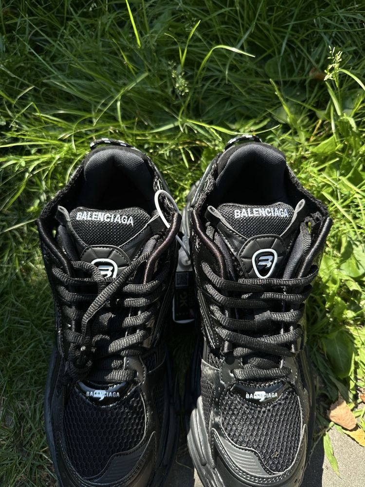 Balenciaga Runner
