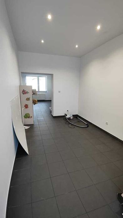 Wynajmę lokal handlowo - usługowy Centrum Poraj