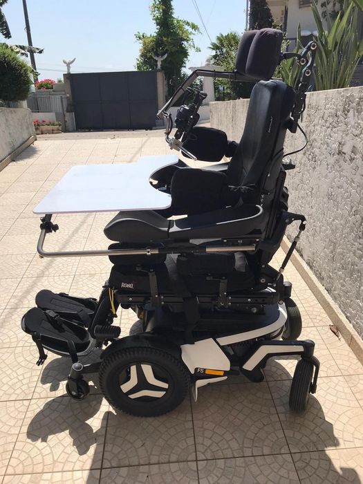 Permobil F5 VS cadeira de rodas elétrica