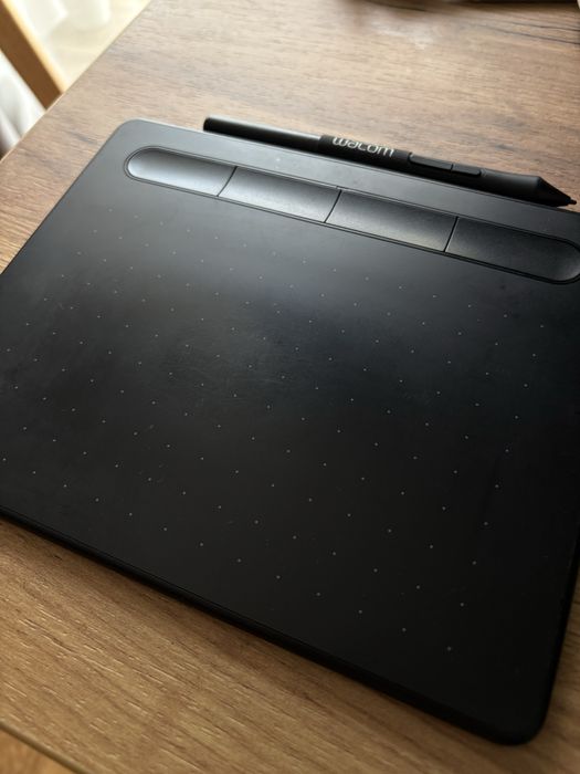 Нрафічний планшет Wacom Intous S