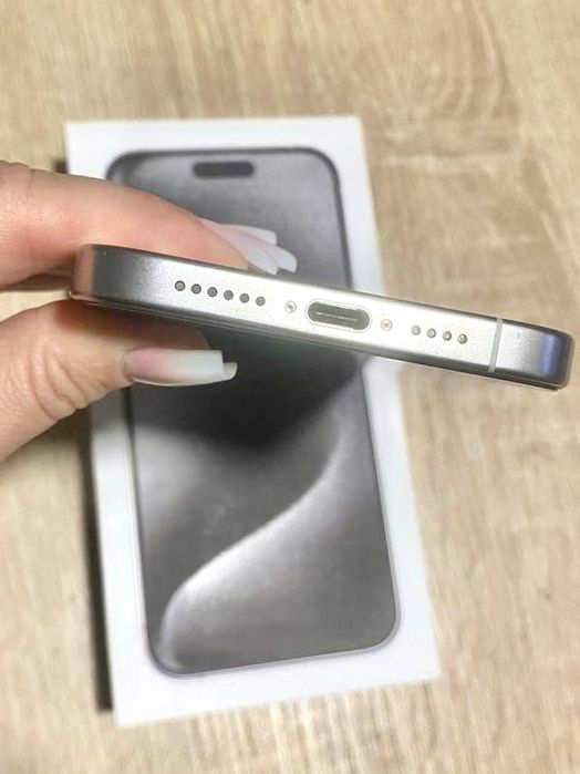 Apple iPhone 15 PRO MAX