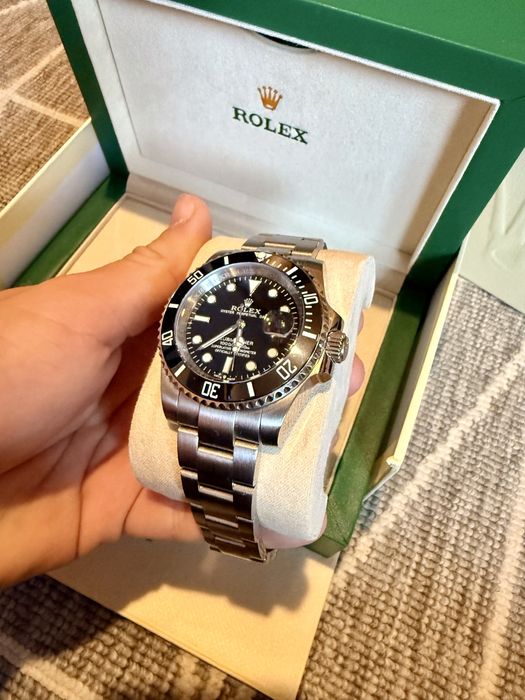 Rolex  submariner  date