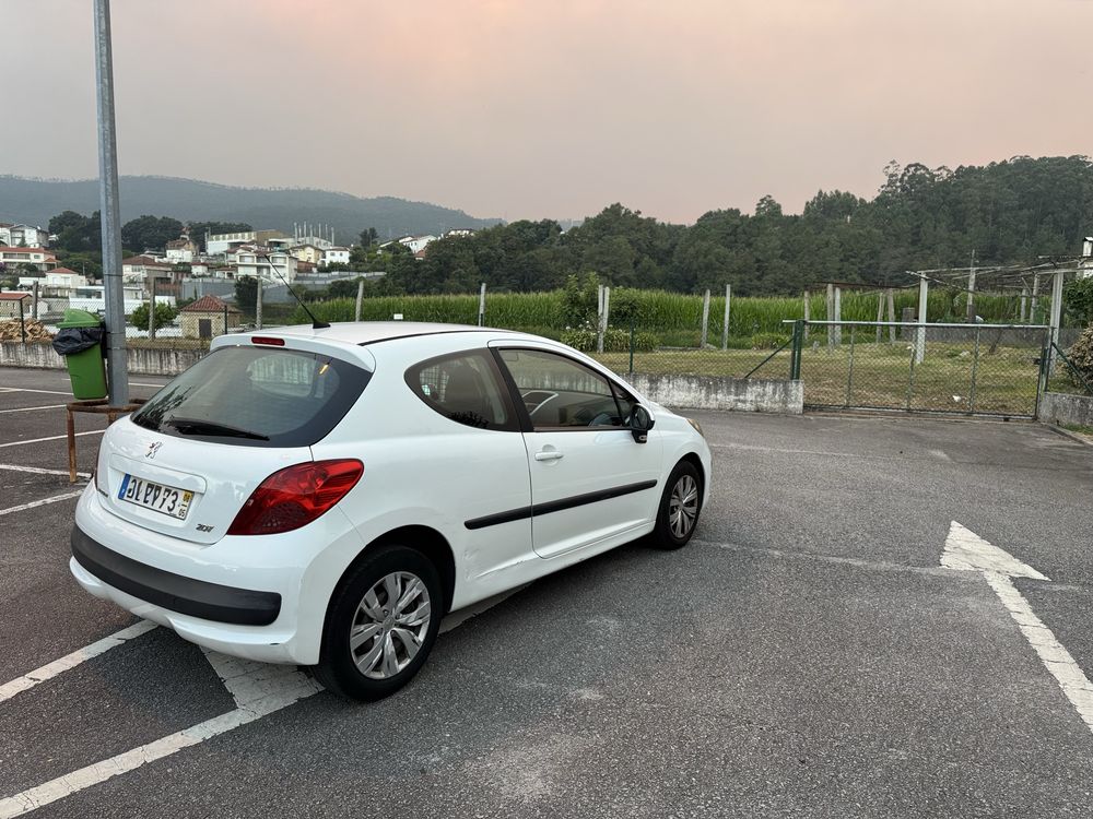 Peugeot 207 1.4 HDI