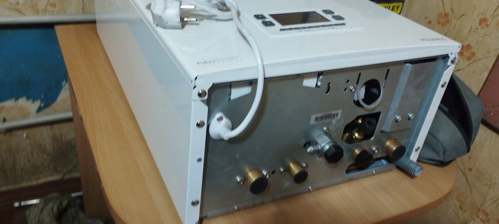 Газовий турбований котел Aquarius 11 кВт Італія