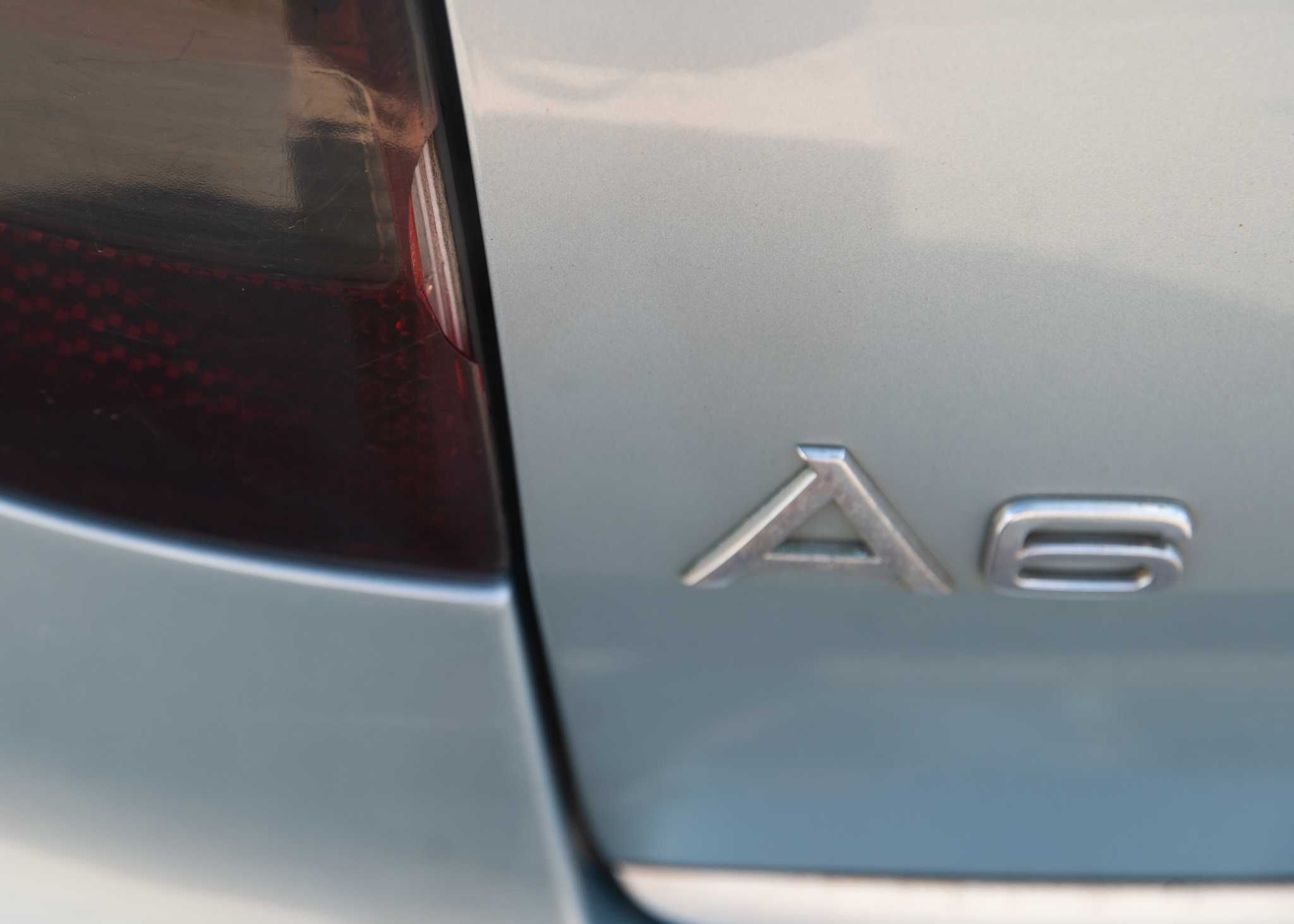 Audi A6  Quatrtro 2002, 3.0 Automat LPG