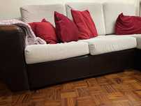 Sofá com chaise longue
