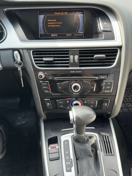 Audi A4 2015 дизель 2.0