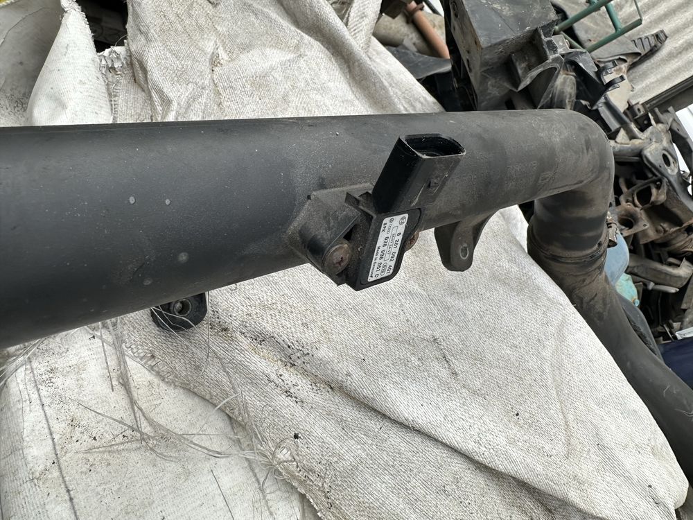 Патрубок интеркуллера 2.5 TDI Volkswagen Crafter 9065080008 2E0145955