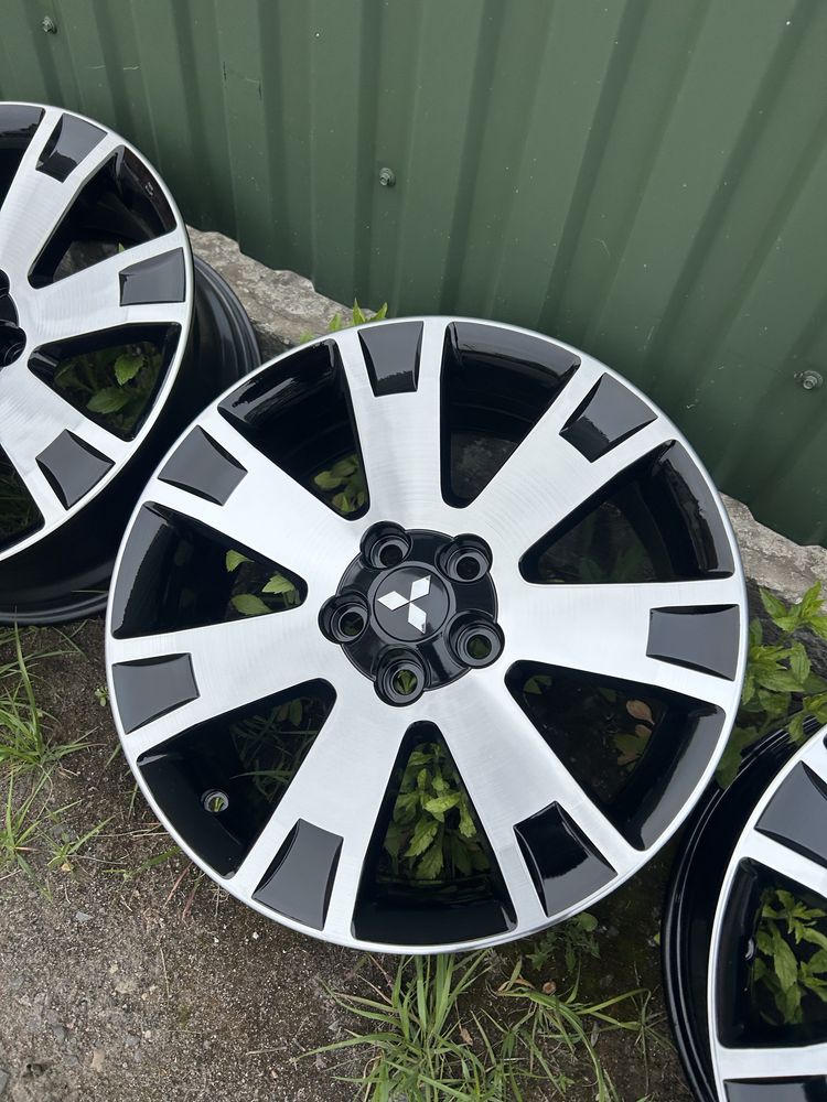Диски 5/114,3r18 Mitsubishi Мітсубісі