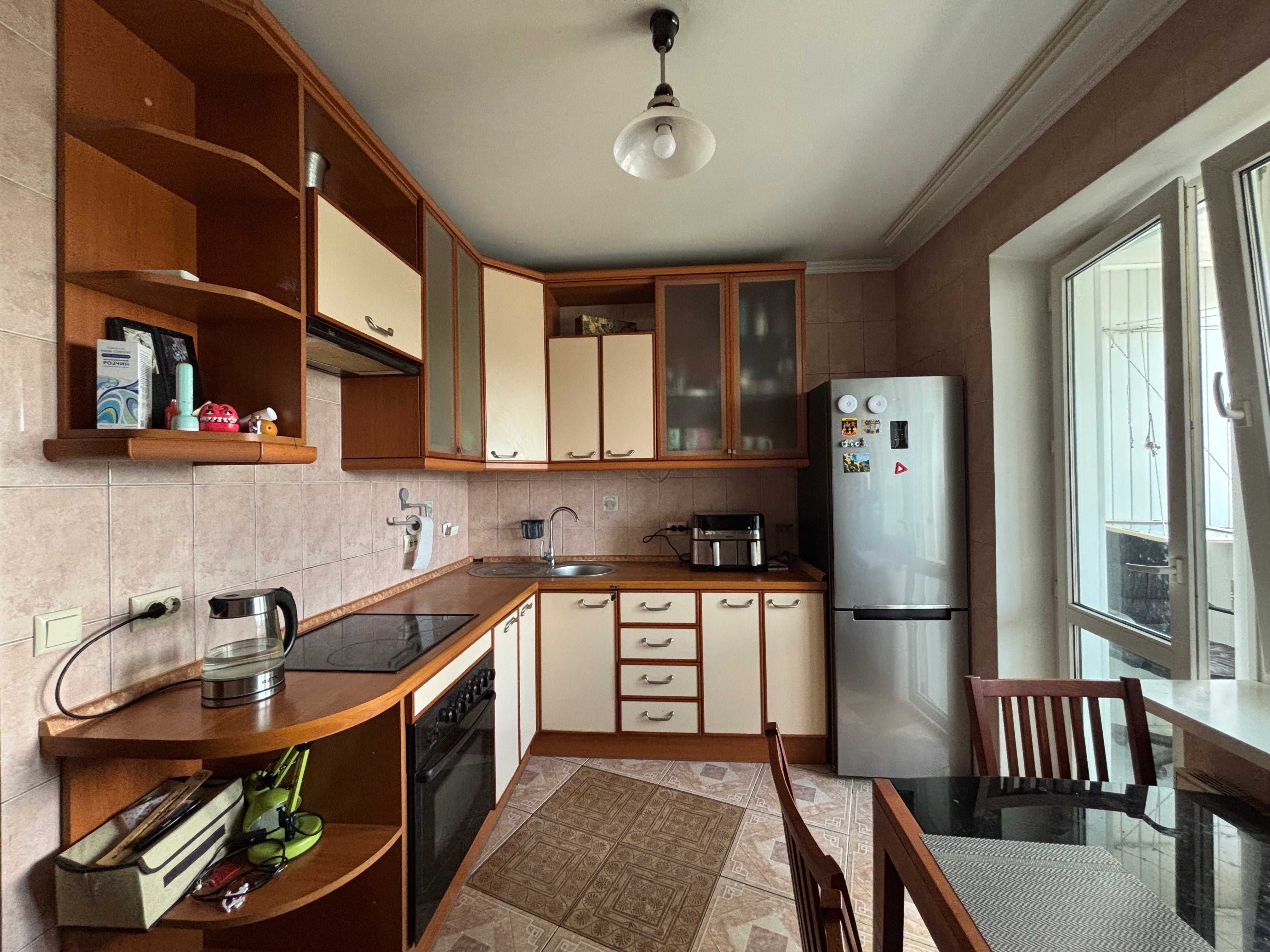 Продаж 2-х кімн вул Новаторів 22 а м. Чернігівська