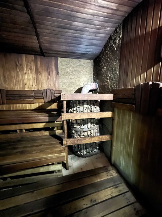 Продається діючий банний комплекс(60)
