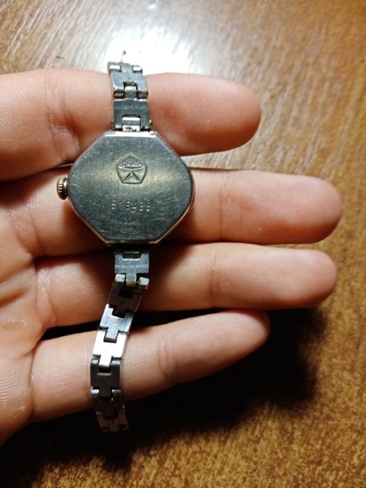 Продам советские часи