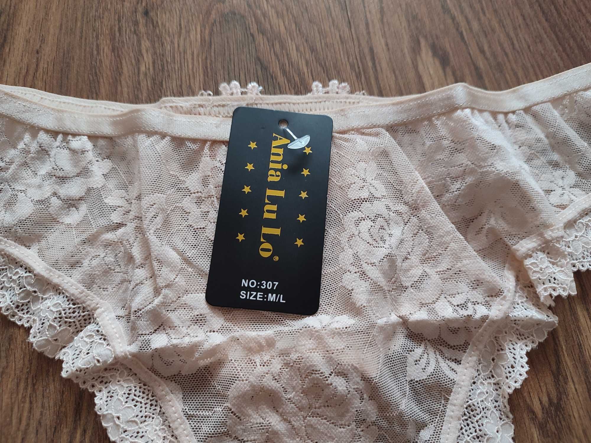 Nowe majtki stringi koronkowe morelowe rozmiar M/L
