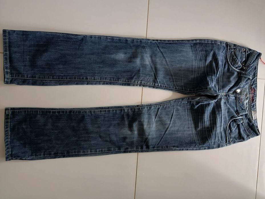 Spodnie jeansowe, damskie, rozmiar 40,cena 15zl