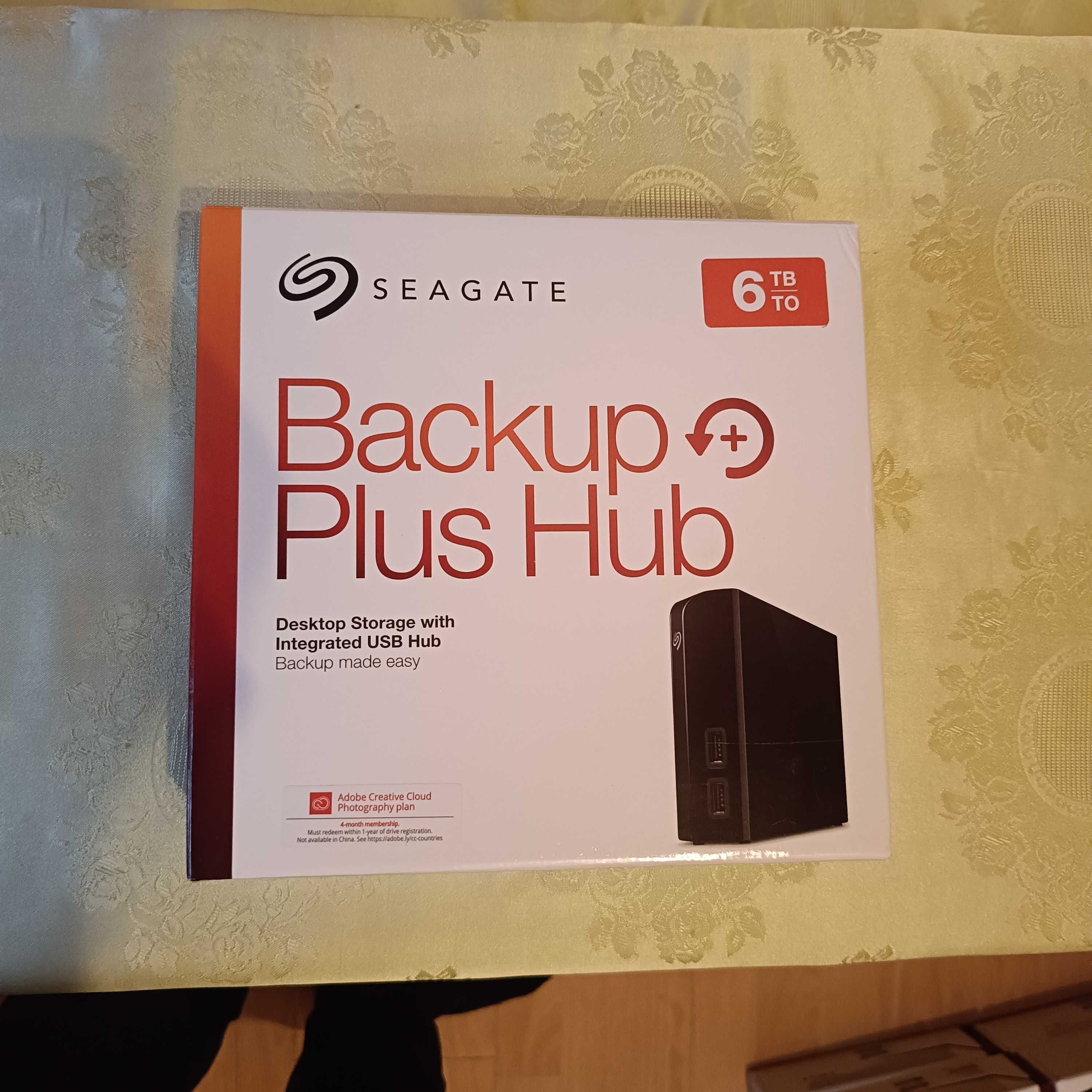 Seagate backup Plus hub kieszeń 3.5 - 2.5 cal.  HDD / SSD