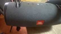 Caixa de som jbl