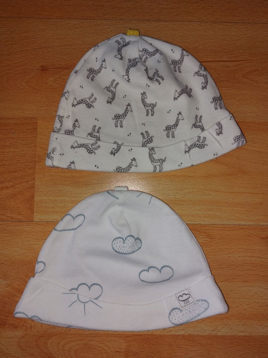 Zestaw 2 czapek niemowlęcych biała wzór zebra i chmurki