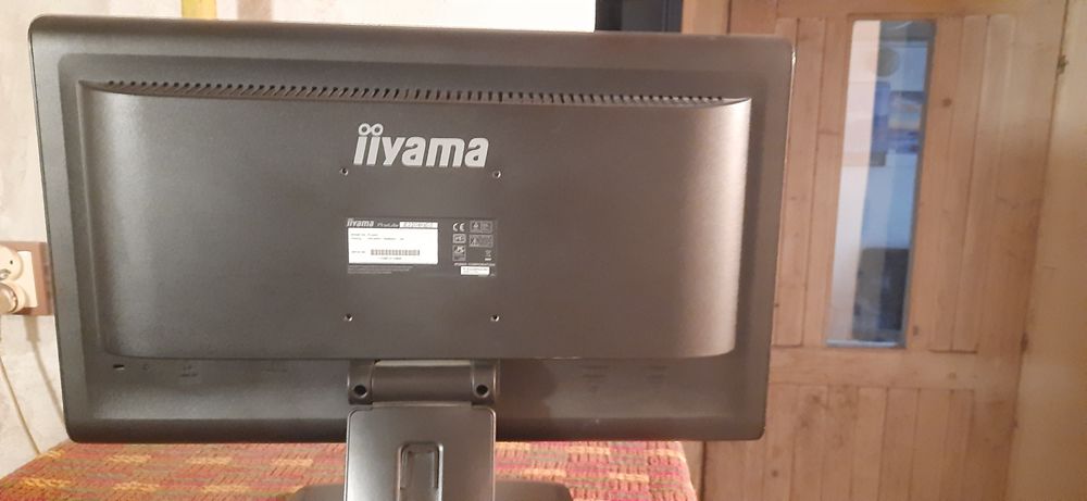 Monitor Iiyama 21