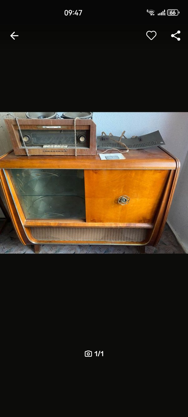 Sprzedam komodę z oryginalnym radiem retro