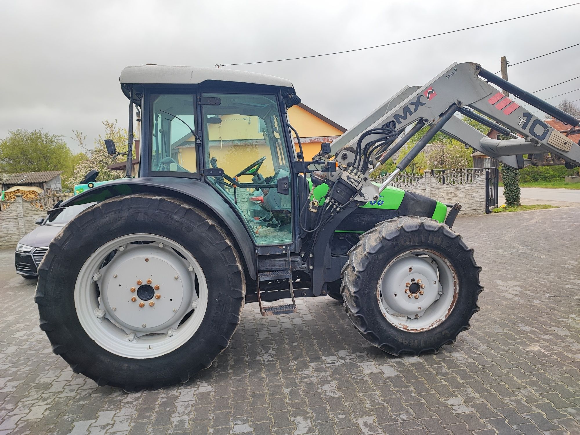 Deutz fahr Agrofarm 100