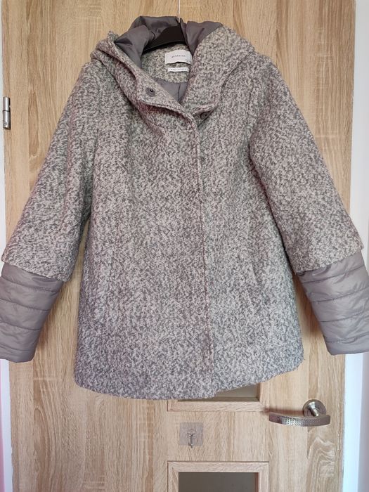 Reserved kurtka pikowana płaszczyk wełniany boucle XS 34 S 36