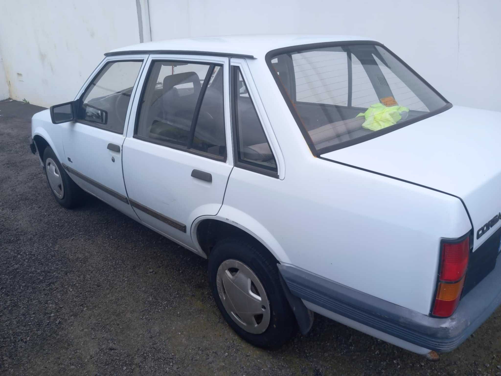 OPEL CORSA 1200 COM REVISAO FEITA