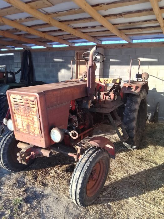 Трактор в хорошому стані