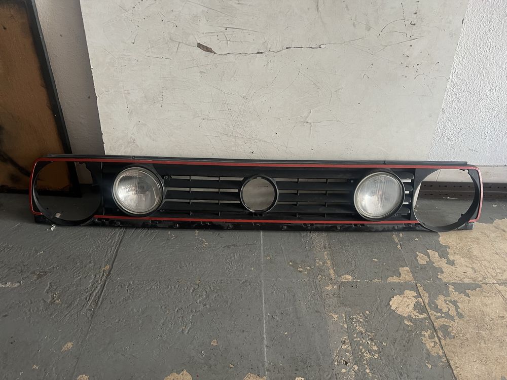 Grelha VW Golf
