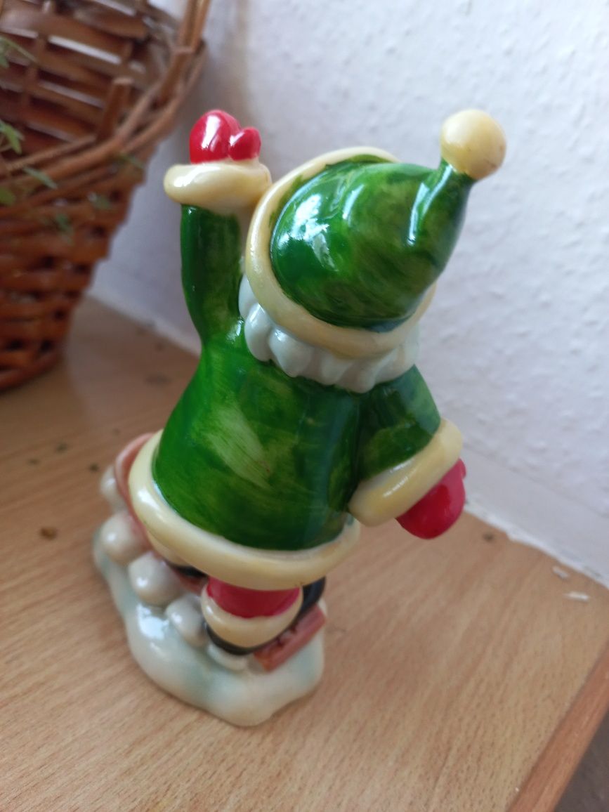 Porcelanowa figurka,Mikołaj, Świąteczna ozdoba
