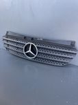 Решітка радіатора Mercedes Vito 639 Мерседес Віто 639 Розборка