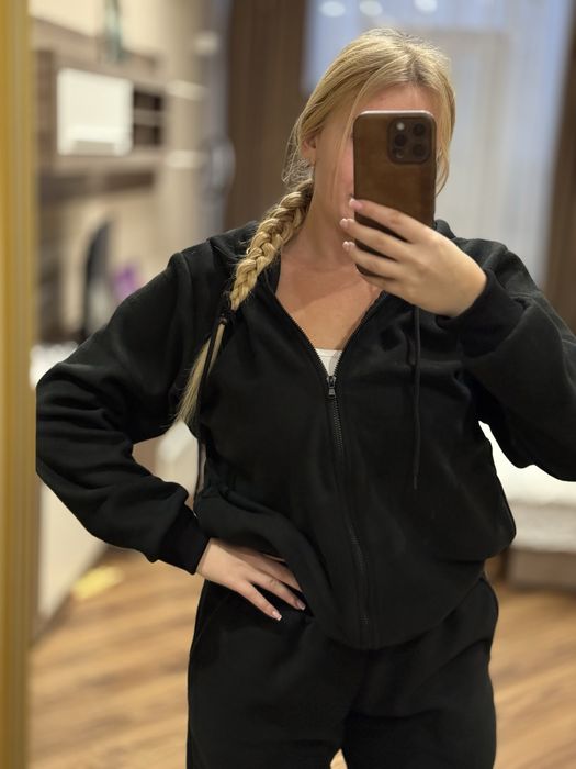 Спортивный женский костюм тёплый