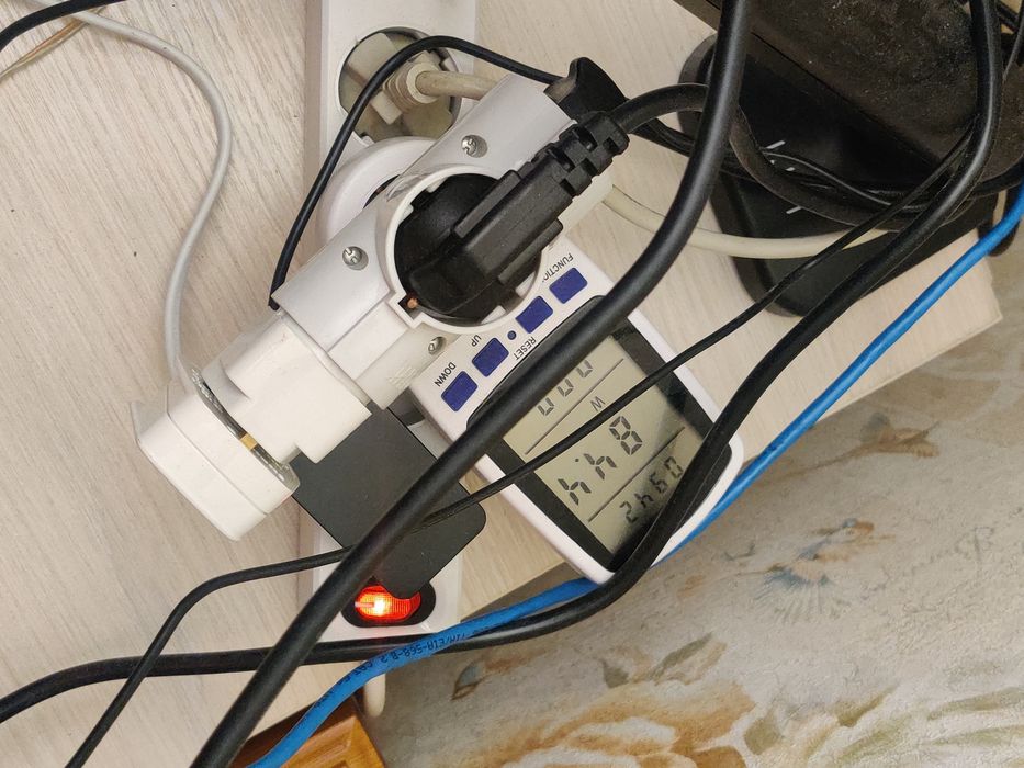 Оренда комп'ютера з монітором 4К 160Гц;  8TB;  1080Ti;  AMD 8700F