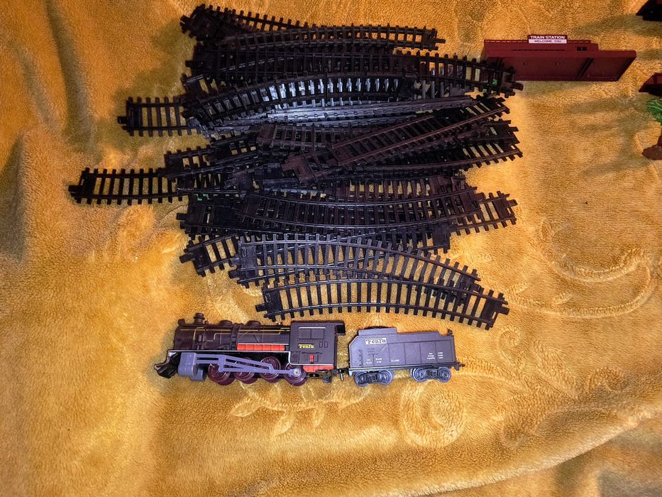 Kolejka elektryczna FENKA. Stan bardzo dobry.