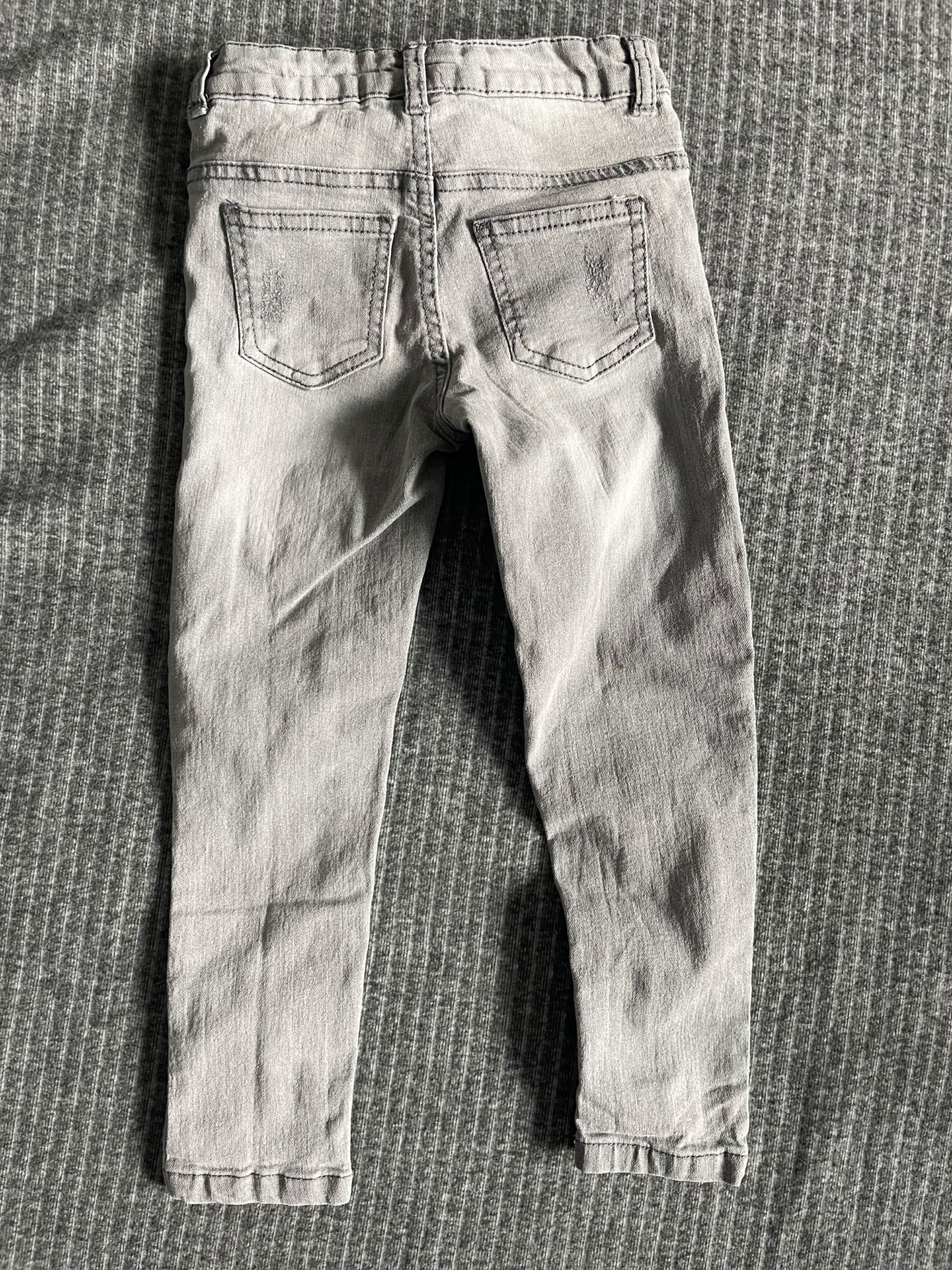 Spodnie dziewczęce r 110 z kryształkami jeans