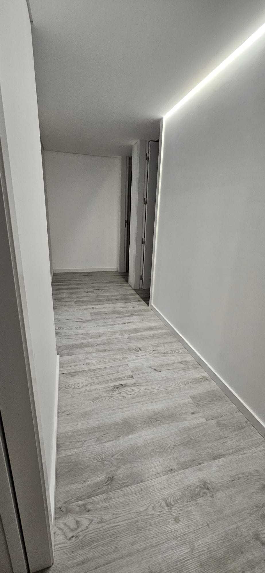 Quarto mobilado, para alugar, em T3 Novo, junto ao ESTG - Felgueiras