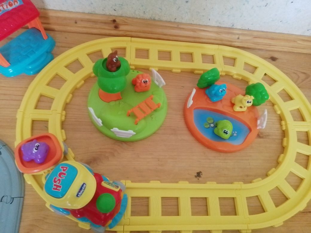 Железная дорога, развивающие игрушки
