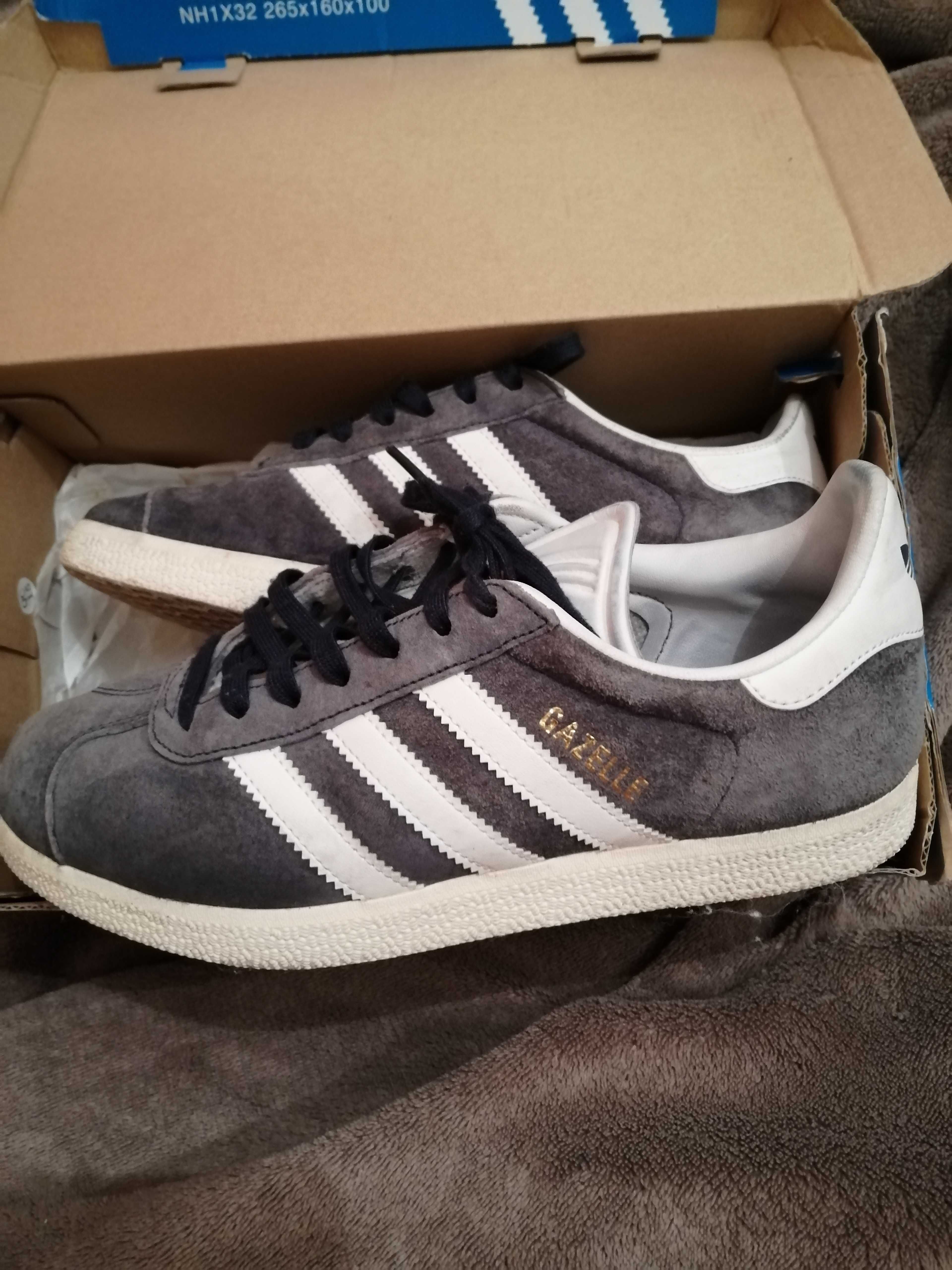 Ténis Adidas gazelle portes incluídos