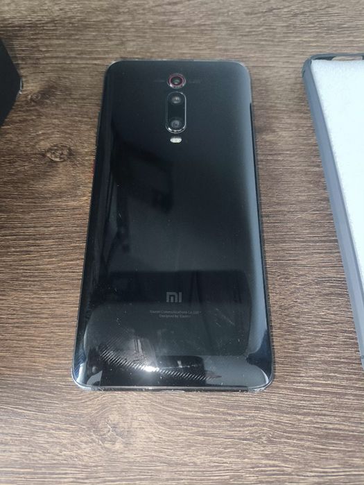 Sprzedam telefon MI 9T