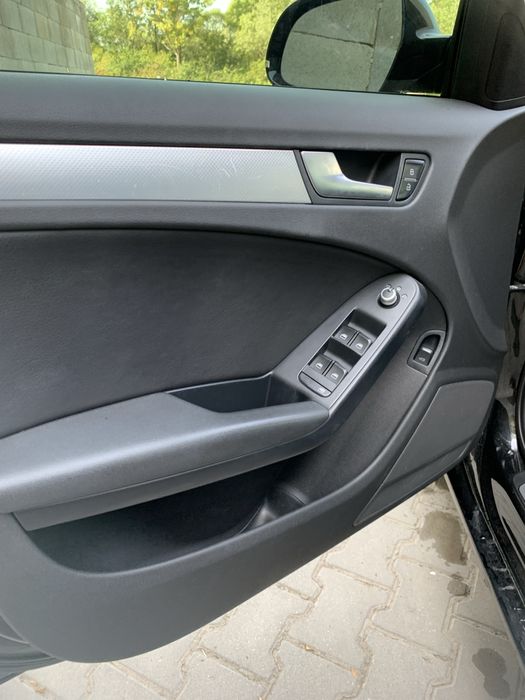 Продаю Audi a4 b8 рідний пробіг!