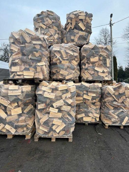 Drewno Kominkowe , opalowe . Buk , Dab , Grab ,Jesion , Brzoza ,Akacja