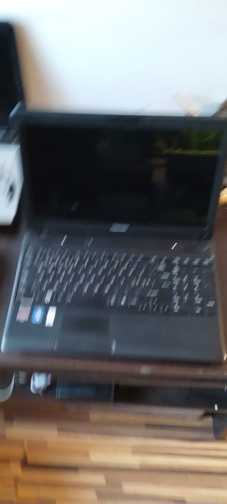 Laptopy na części lub do naprawy