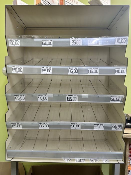 Цигаркова шафа диспенсер