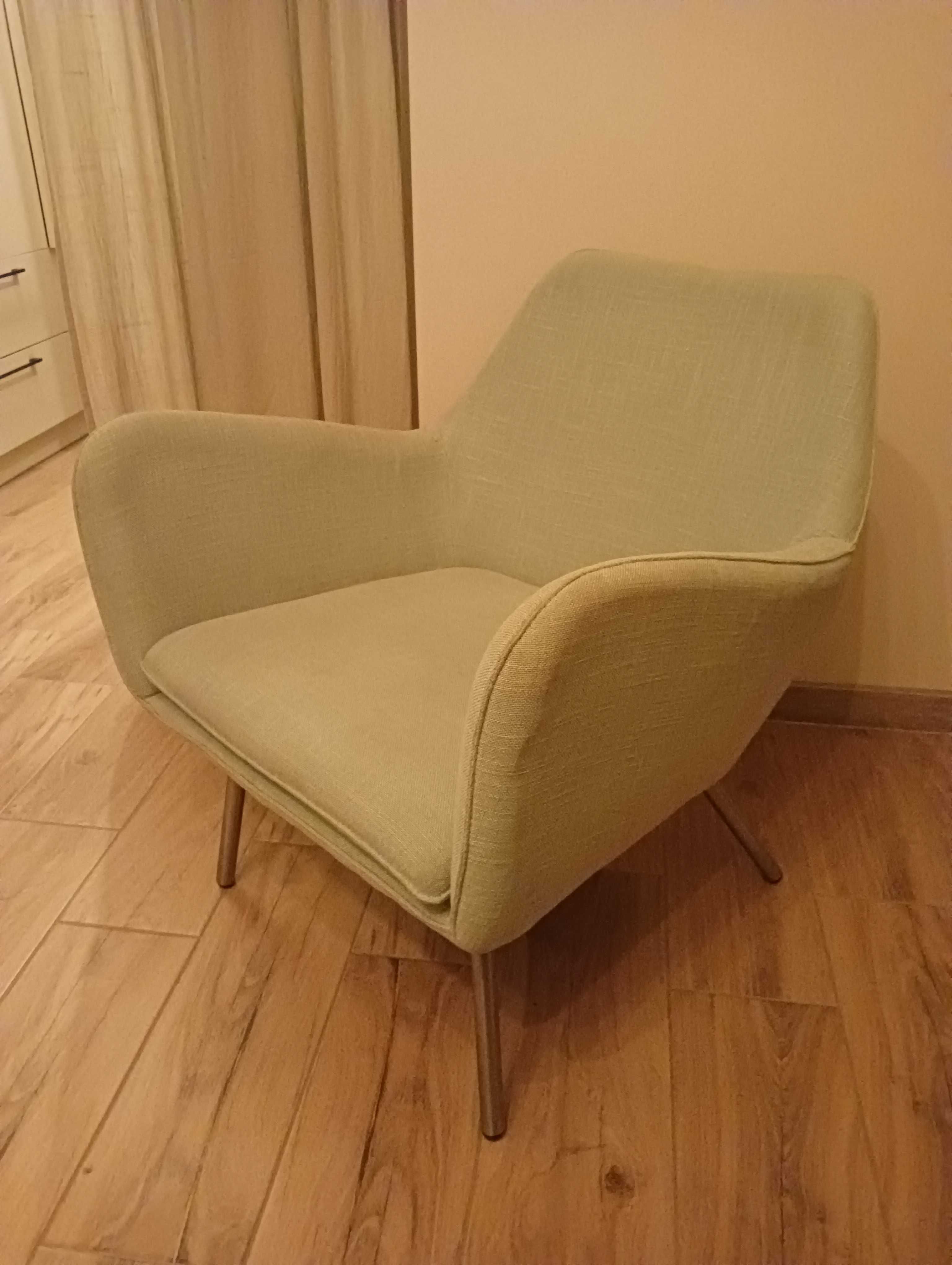 Fotel typu skandynawskiego