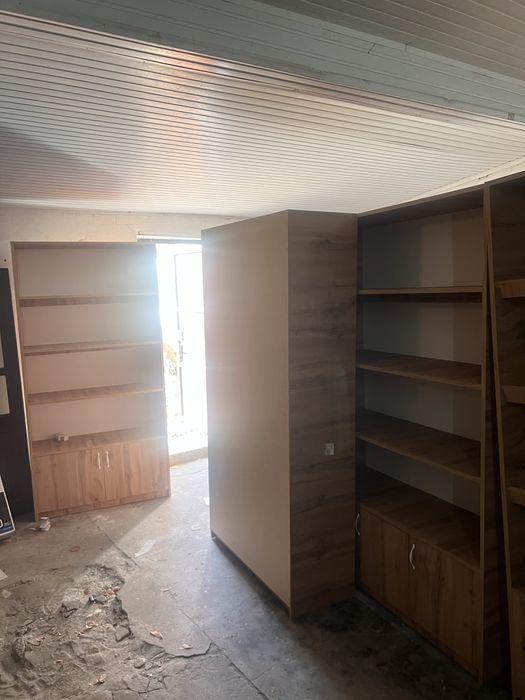 Мебель для магазина, полки, шкафы, стойка