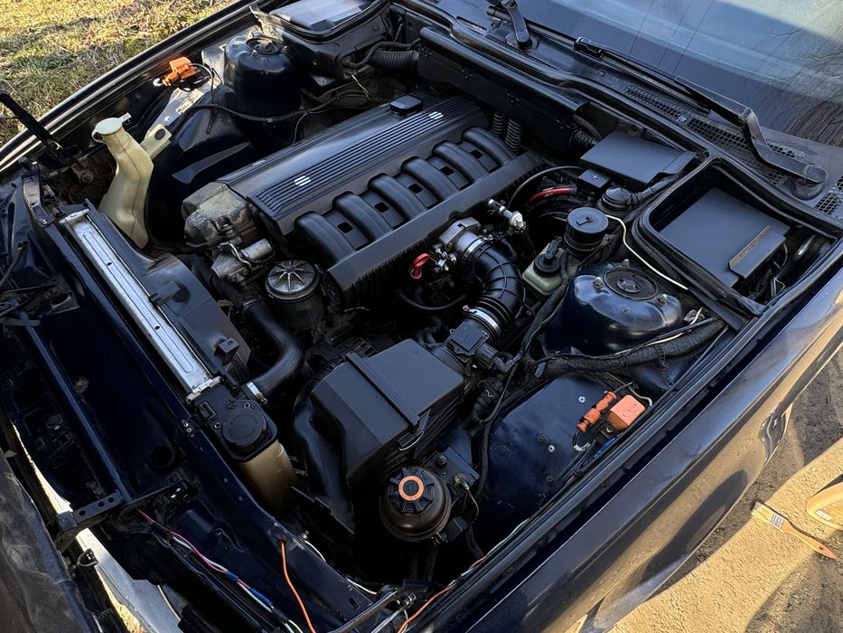 Продаю BMW e34 Bosh