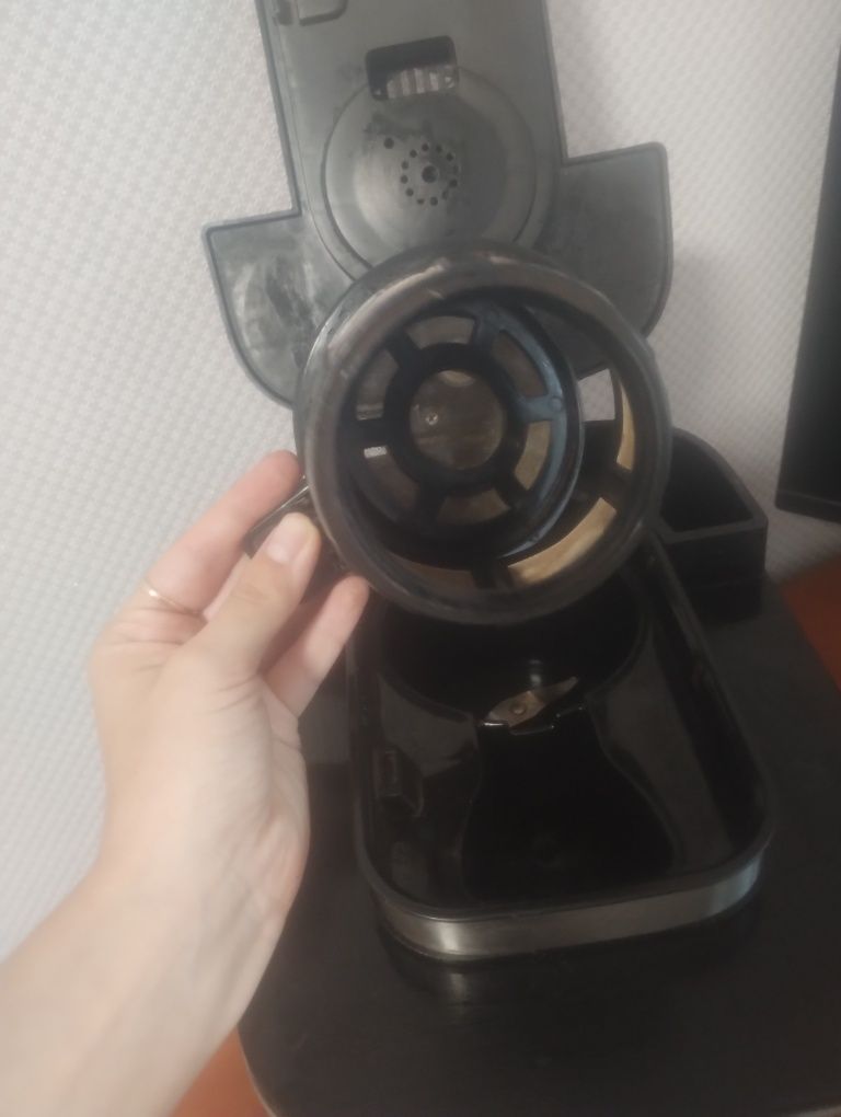 Кофемашина крапельна GDC-G1058 Grunhelm