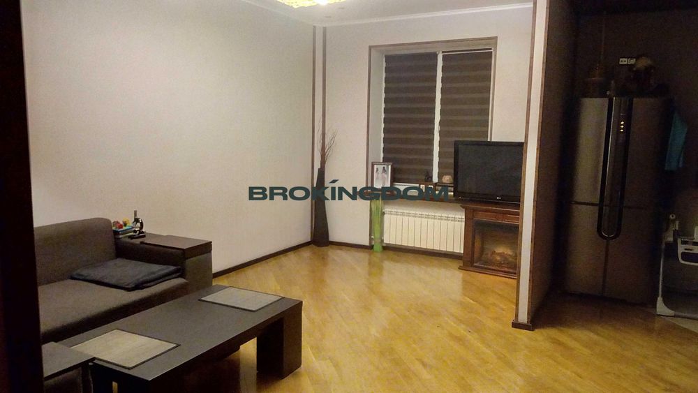 Продаж 3-х кім.кв.вул.Вишгородська 4.Куренівка