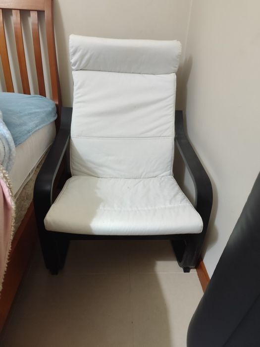 Poltrona IKEA branca