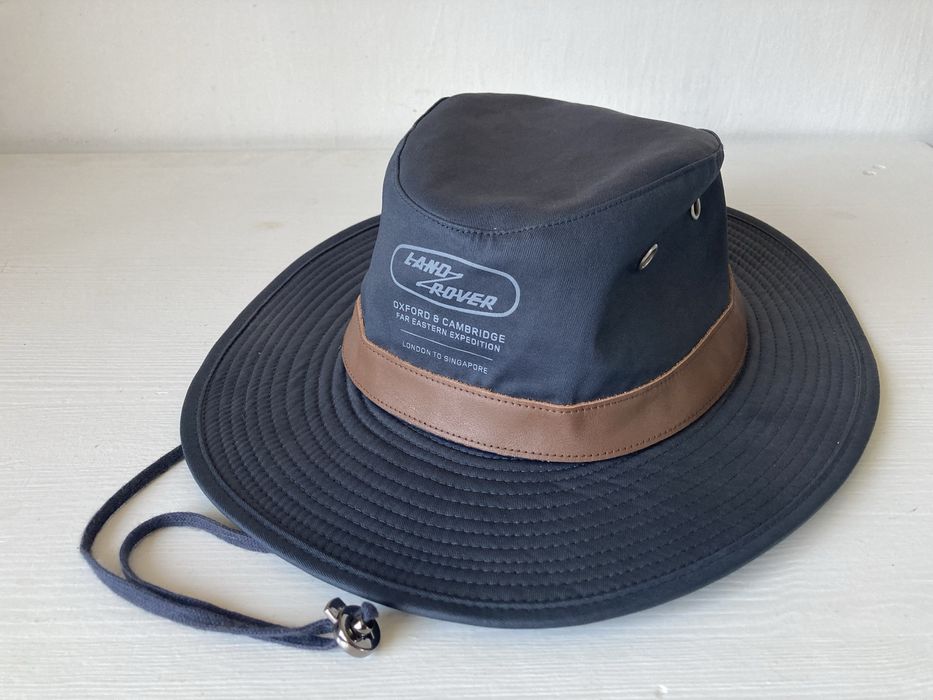 Шляпа Land Rover